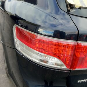 PILOTO TRASERO IZQUIERDO TOYOTA AVENSIS CROSS SPORT (T27)