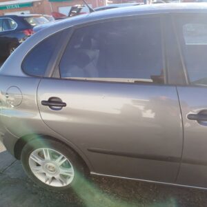 PUERTA TRASERA DERECHA SEAT IBIZA (6L1)
