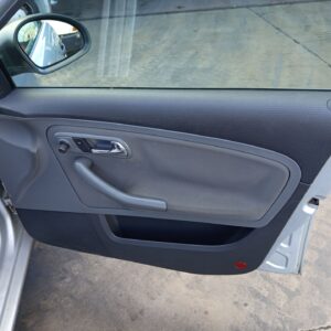 ELEVALUNAS DELANTERO DERECHO SEAT IBIZA (6L1)