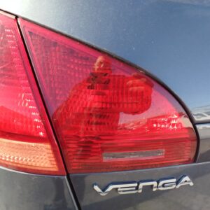 PILOTO TRASERO IZQUIERDO INTERIOR KIA VENGA (YN)