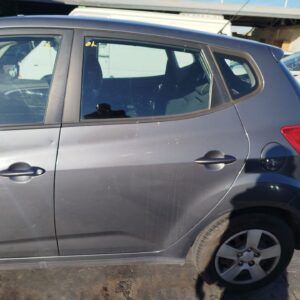 PUERTA TRASERA IZQUIERDA KIA VENGA (YN)