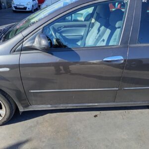 PUERTA DELANTERA IZQUIERDA FIAT CROMA (194)
