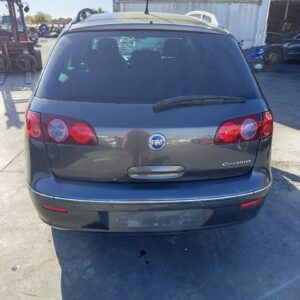 PORTON TRASERO FIAT CROMA (194)