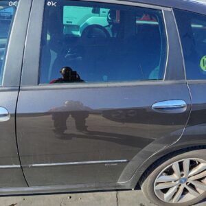 PUERTA TRASERA IZQUIERDA FIAT CROMA (194)