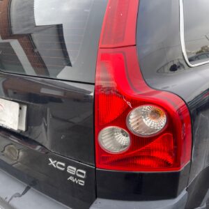 PILOTO TRASERO DERECHO VOLVO XC90