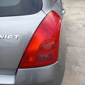 PILOTO TRASERO DERECHO SUZUKI SWIFT BERLINA (RS/MZ)