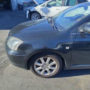 ALETA DELANTERA IZQUIERDA TOYOTA AVENSIS BERLINA (T25)