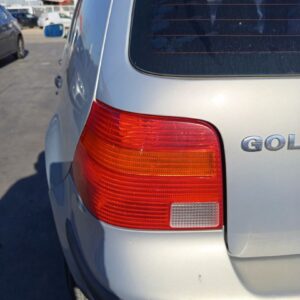 PILOTO TRASERO IZQUIERDO VOLKSWAGEN GOLF IV BERLINA (1J1)(10.1997)