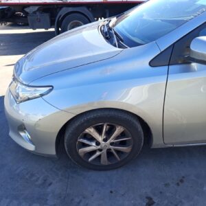 ALETA DELANTERA IZQUIERDA TOYOTA AURIS (E18)