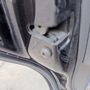 CERRADURA PUERTA TRASERA IZQUIERDA VOLKSWAGEN POLO IV (9N1)
