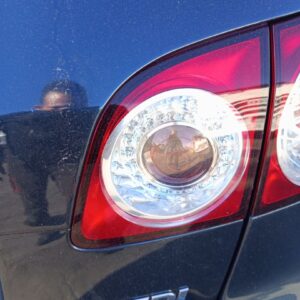 PILOTO TRASERO DERECHO INTERIOR VOLKSWAGEN GOLF PLUS VI (521)