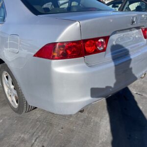 PILOTO TRASERO IZQUIERDO HONDA ACCORD BERLINA (CL/CN)