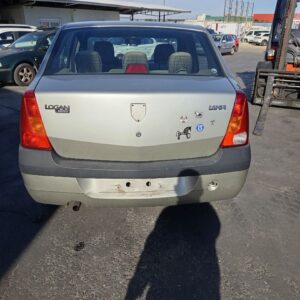 PARAGOLPES TRASERO DACIA LOGAN 1