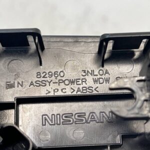 MANDO ELEVALUNAS TRASERO DERECHO NISSAN LEAF (ZE0)