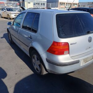 PUERTA TRASERA IZQUIERDA VOLKSWAGEN GOLF IV BERLINA (1J1)(10.1997)