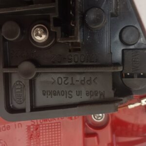 PILOTO TRASERO DERECHO INTERIOR AUDI A4 BERLINA (8K2)