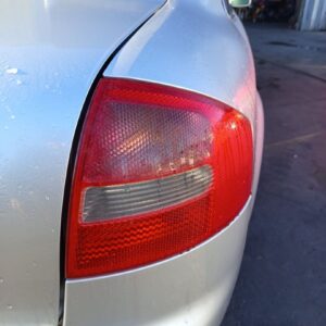 PILOTO TRASERO DERECHO AUDI A6 BERLINA (4B2)