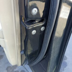 CERRADURA PUERTA DELANTERA DERECHA TOYOTA AVENSIS WAGON (T25)