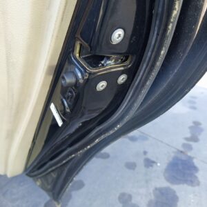 CERRADURA PUERTA TRASERA DERECHA TOYOTA AVENSIS WAGON (T25)