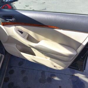 ELEVALUNAS DELANTERO DERECHO TOYOTA AVENSIS WAGON (T25)