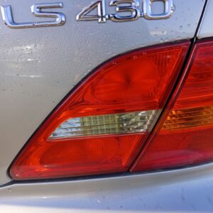 PILOTO TRASERO DERECHO INTERIOR LEXUS LS 430 (UCF30)