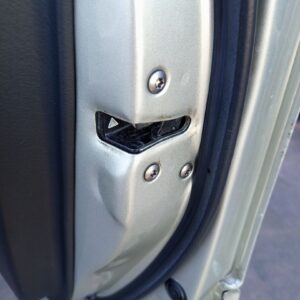 CERRADURA PUERTA DELANTERA DERECHA LEXUS LS 430 (UCF30)