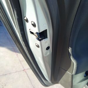 CERRADURA PUERTA TRASERA IZQUIERDA OPEL INSIGNIA BERLINA