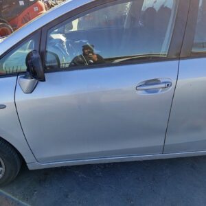 PUERTA DELANTERA IZQUIERDA TOYOTA VERSO (AUR2/ZGR2)