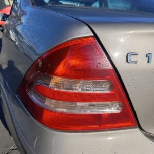 PILOTO TRASERO IZQUIERDO MERCEDES-BENZ CLASE C (BM 203) BERLINA