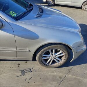 ALETA DELANTERA DERECHA MERCEDES-BENZ CLASE C (BM 203) BERLINA