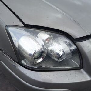 FARO DERECHO TOYOTA AVENSIS BERLINA (T25)