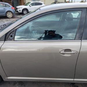 PUERTA DELANTERA IZQUIERDA TOYOTA AVENSIS BERLINA (T25)