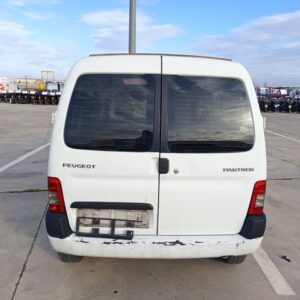 PUERTA TRASERA DERECHA PEUGEOT PARTNER (S2)