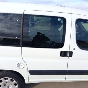 PUERTA LATERAL CORREDERA DERECHA PEUGEOT PARTNER (S2)