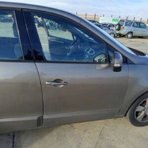 PUERTA DELANTERA DERECHA RENAULT SCENIC III (JZ)