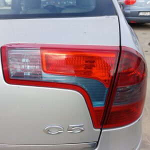 PILOTO TRASERO DERECHO INTERIOR CITROEN C5 BERLINA