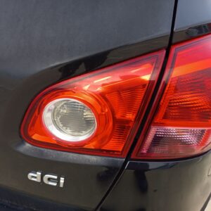 PILOTO TRASERO DERECHO INTERIOR NISSAN QASHQAI (J10)