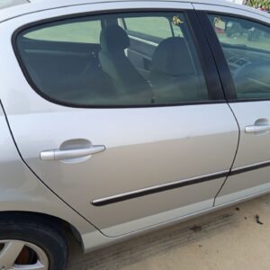 PUERTA TRASERA DERECHA PEUGEOT 407