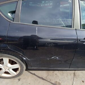 PUERTA TRASERA DERECHA SEAT LEON (1P1)