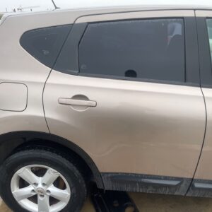 PUERTA TRASERA DERECHA NISSAN QASHQAI (J10)