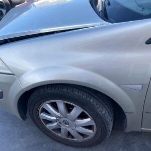 ALETA DELANTERA IZQUIERDA RENAULT MEGANE II CLASSIC BERLINA