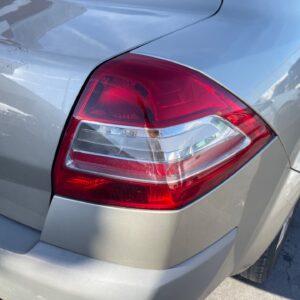 PILOTO TRASERO DERECHO RENAULT MEGANE II CLASSIC BERLINA