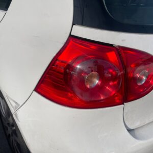 PILOTO TRASERO IZQUIERDO VOLKSWAGEN GOLF V (1K1)(10.2003)