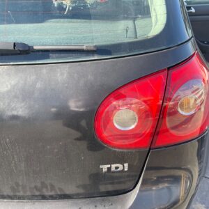 PILOTO TRASERO DERECHO INTERIOR VOLKSWAGEN GOLF V (1K1)(10.2003)