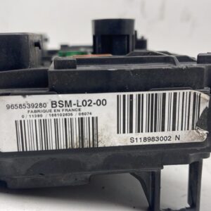 CAJA RELES / FUSIBLES PEUGEOT 407