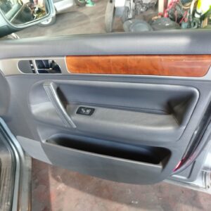 ELEVALUNAS DELANTERO DERECHO VOLKSWAGEN TOUAREG (7LA)