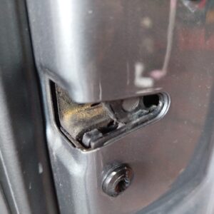 CERRADURA PUERTA DELANTERA DERECHA VOLKSWAGEN TOUAREG (7LA)