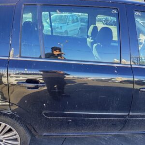 PUERTA TRASERA DERECHA OPEL ZAFIRA B