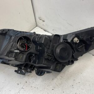 FARO DERECHO CITROEN C4 BERLINA