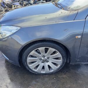 ALETA DELANTERA IZQUIERDA OPEL INSIGNIA BERLINA